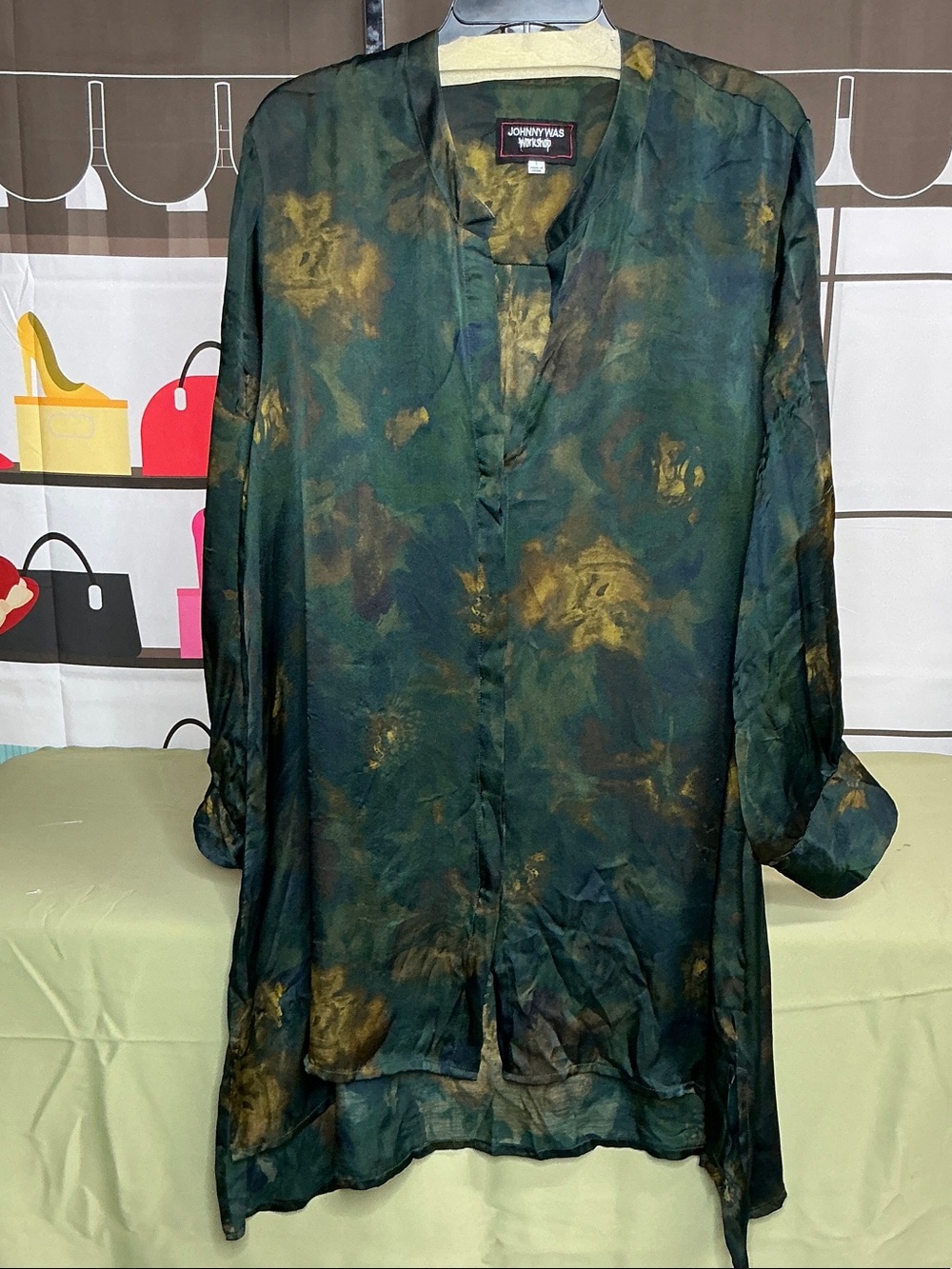 Johnny Was Silk Green & Gold Wash V-Neck Tunic dress top sz Large #2360